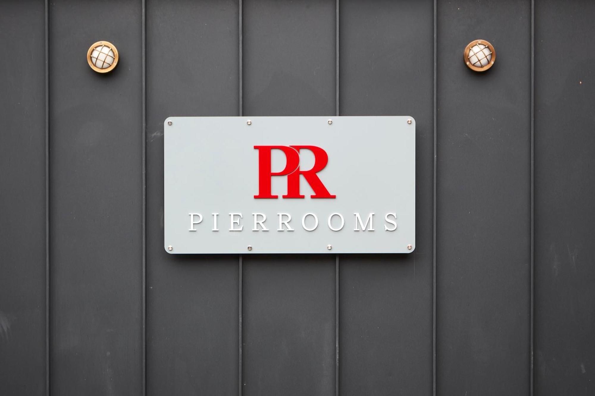 The Pier Rooms Оубън Екстериор снимка